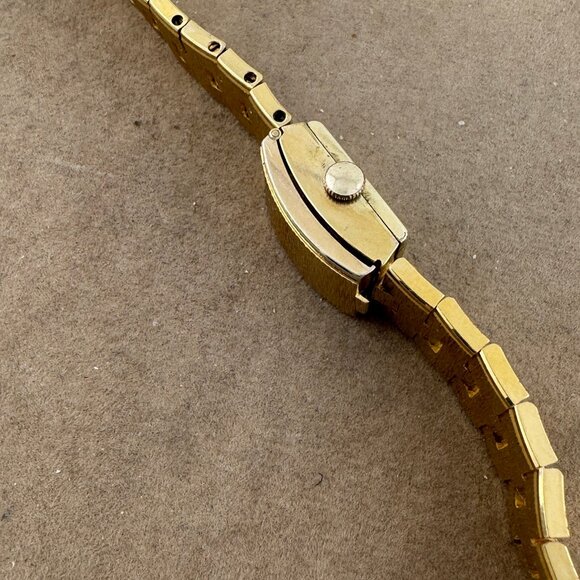 Vintage Bulova Flip or Peak-a-Boo Manual Windup Swiss 17 Jewel Swiss Watch - Picture 6 of 9